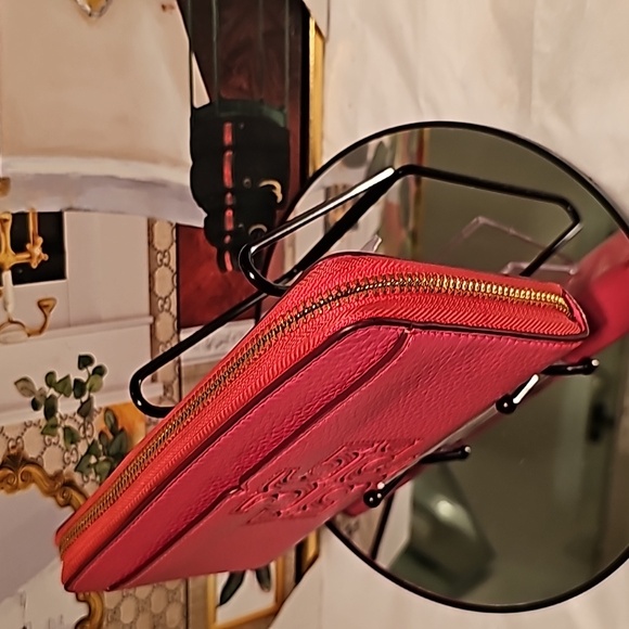 Tory Burch Harper Fiesta Continental Zip-around Wallet - Picture 4 of 16